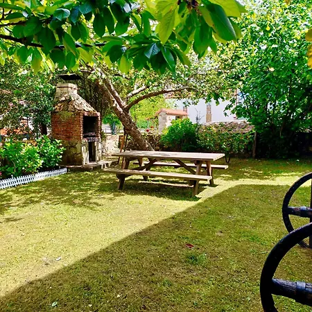 Casa Pelayo 2 Hétvégi ház Poo (Cabrales)