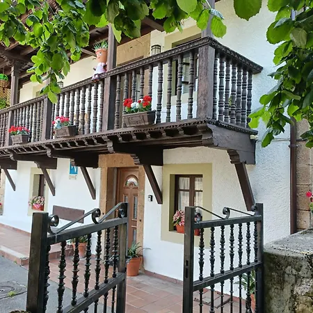 Hétvégi ház Casa Pelayo 2 *