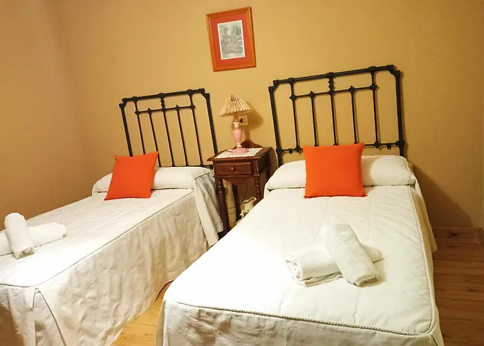 Casa Pelayo 2 * Poo (Cabrales)